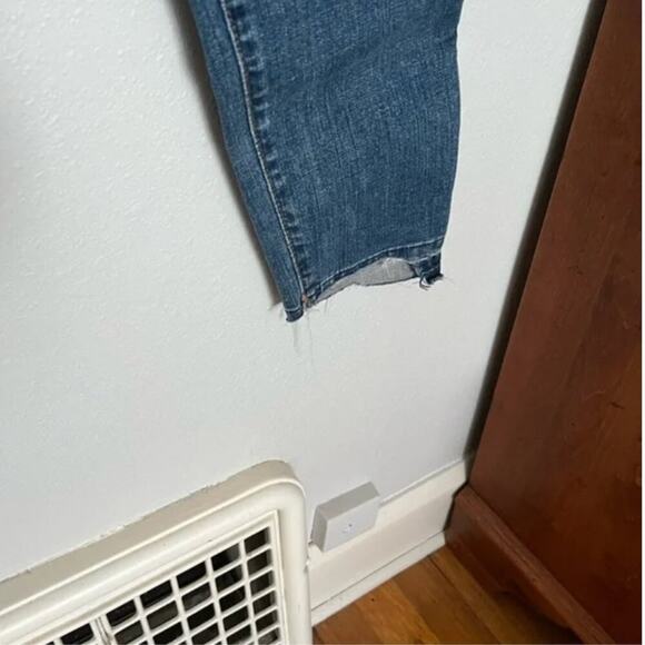 Madewell 10" High-Rise Skinny Jeans: Drop Step-Hem Edition - Picture 13 of 13